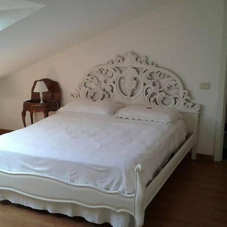 Bed and Breakfast La Casa Di Milady Дженцано-ди-Рома Экстерьер фото